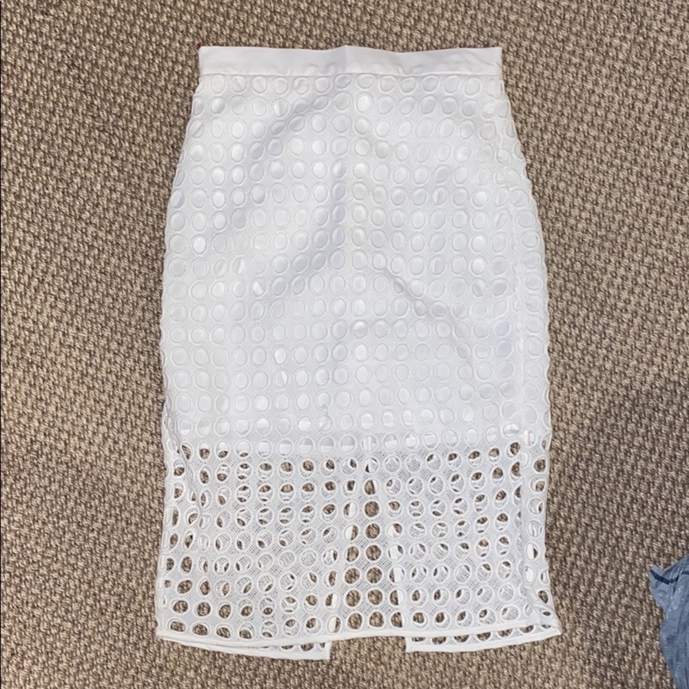 White pencil skirt